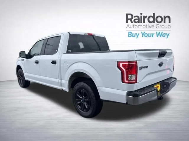 Used 2017 Oxford White Ford XLT image 5