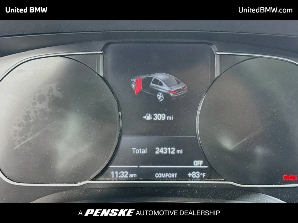 Used 2021 Mineral Grey Metallic BMW 330i xDrive image 14