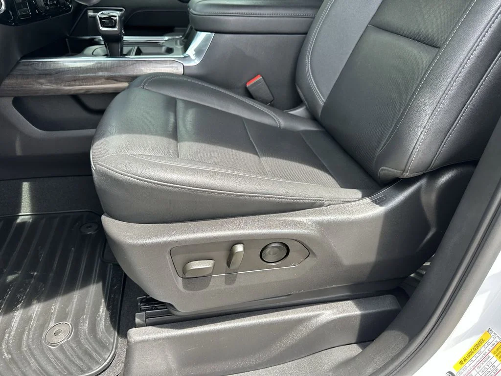 Certified Used 2023 Pearl Chevrolet LTZ image 20