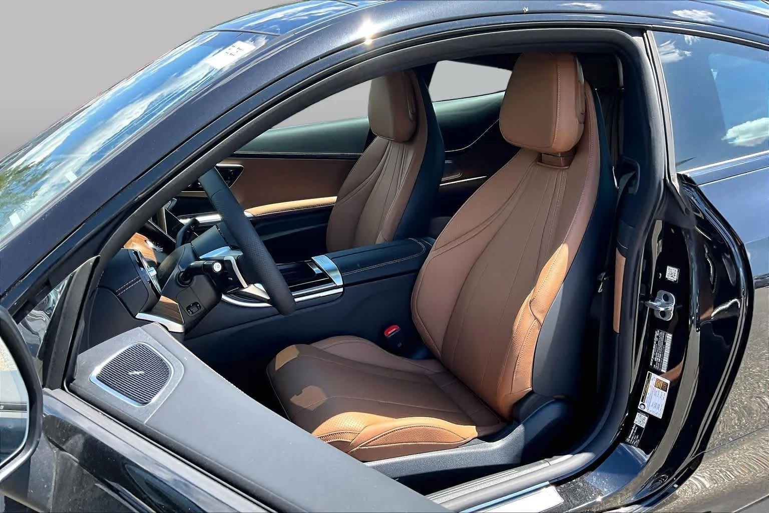 New 2026 Obsidian Black Metallic Mercedes-Benz CLE 300 image 14
