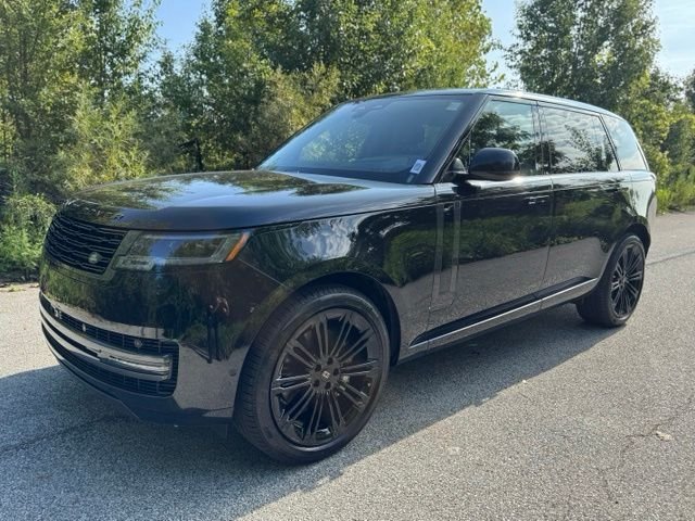 2027 Land Rover Range Rover SE LWB7 P400 SE