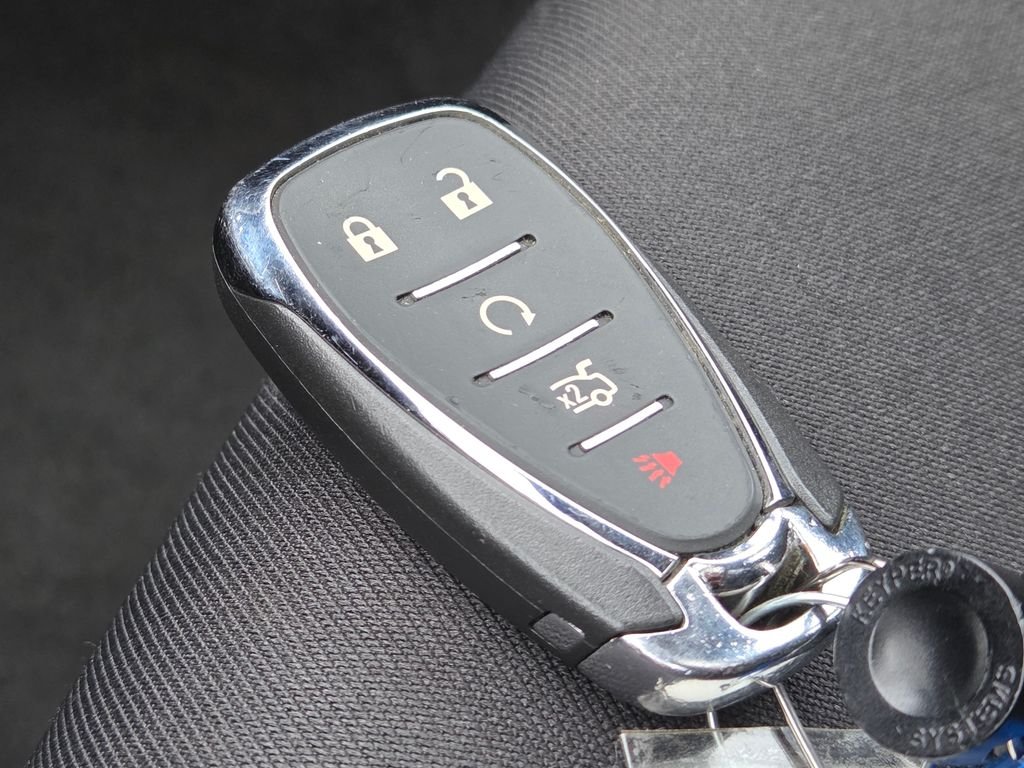 Used 2024 White Chevrolet LT image 36