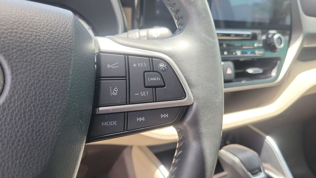 Used 2022 Beige Toyota Limited image 22