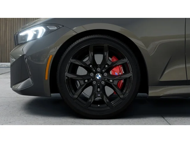 New 2026 Dravit Grey Metallic BMW 330i xDrive image 7