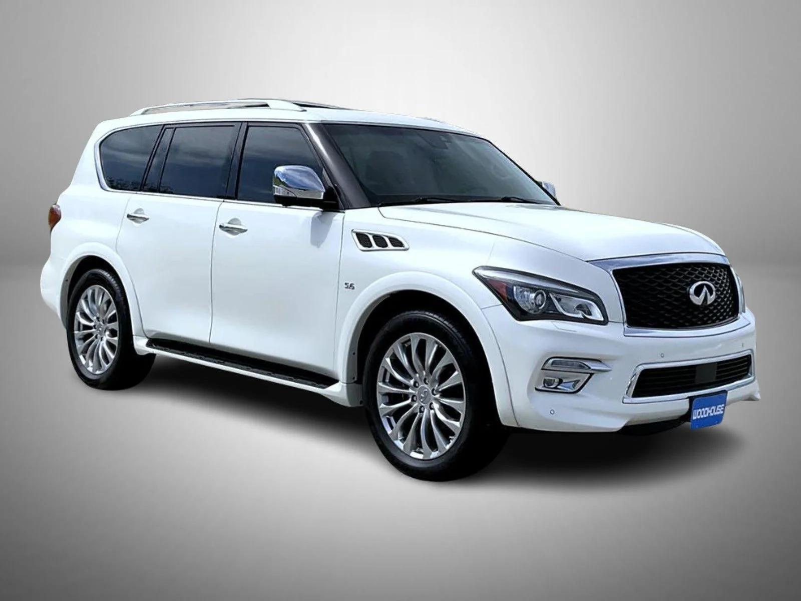 Used 2017 White INFINITI Base image 3