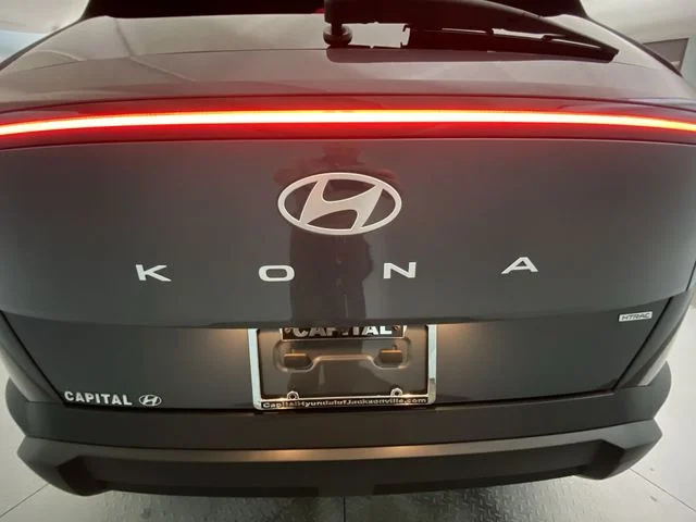 Used 2024 Gray Hyundai SEL image 26