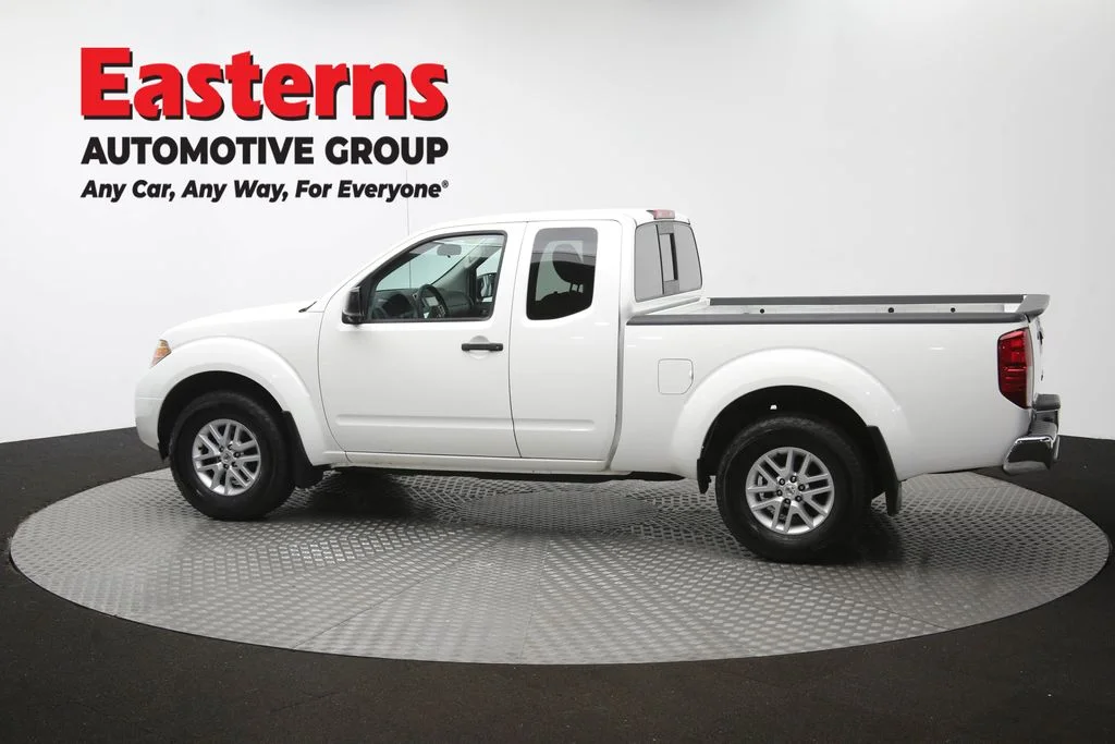 Used 2021 White Nissan SV image 60