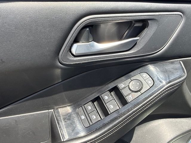 2024 Nissan Rogue SV - Photo 28