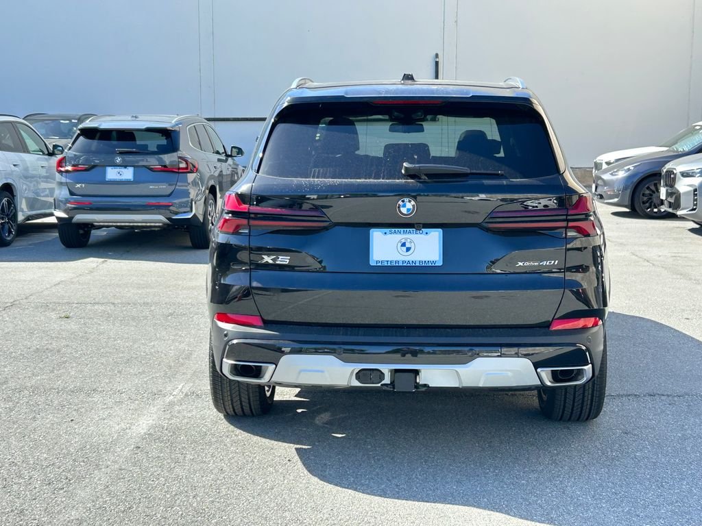 New 2026 Black Sapphire Metallic BMW xDrive40i image 4