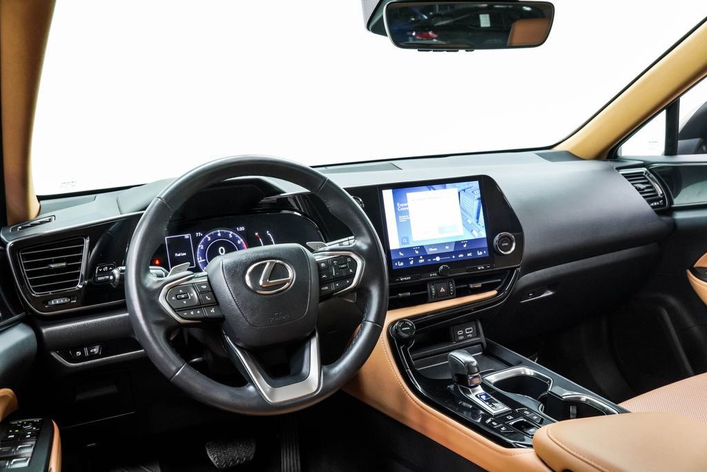 Used 2023 Silver Lexus 350 Base image 5