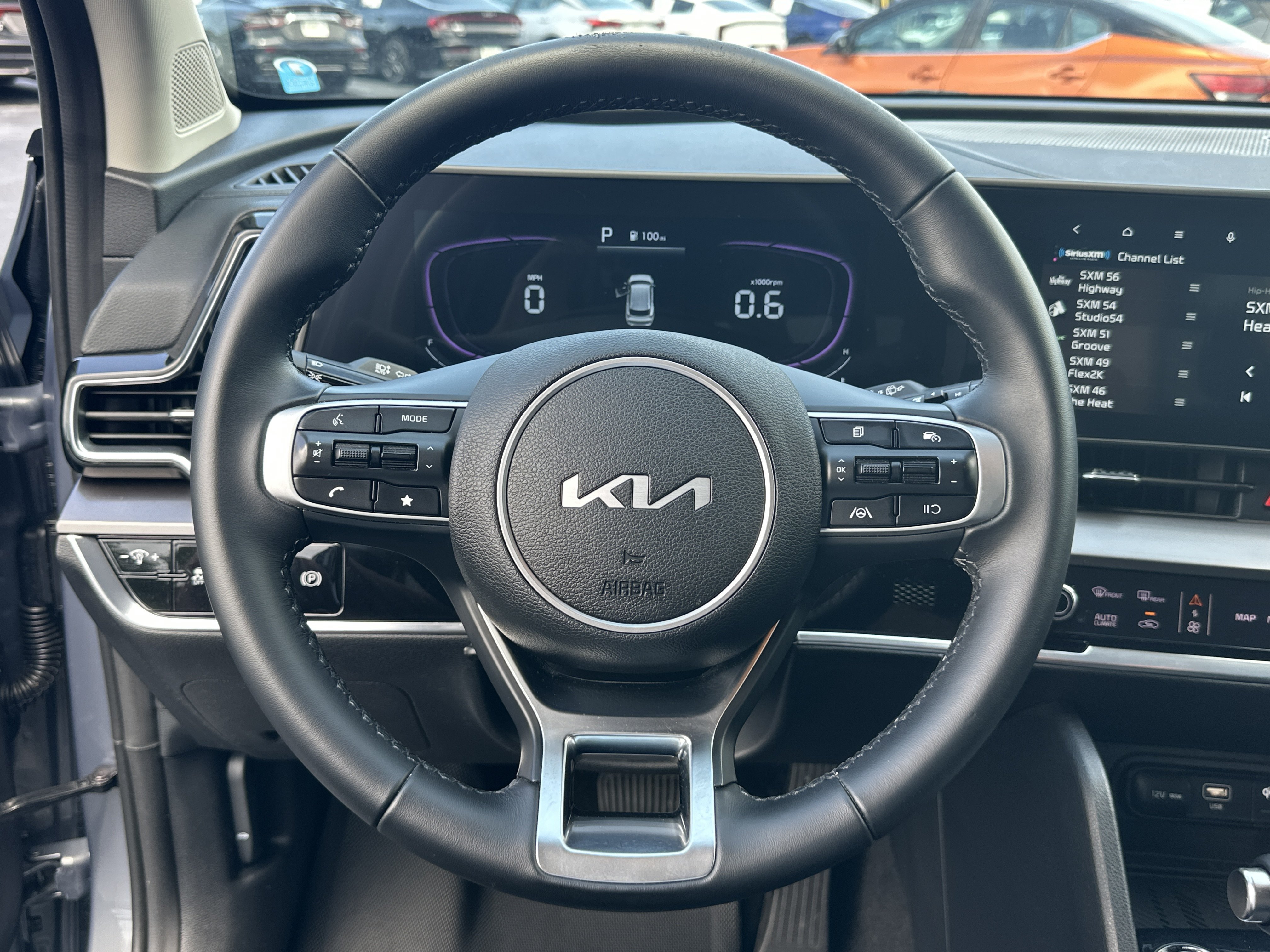 Used 2025 Everlasting Silver Kia EX image 27