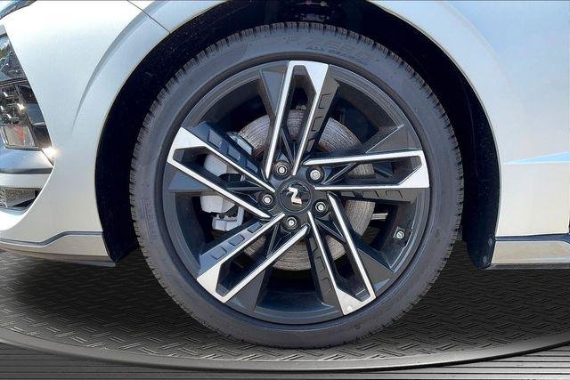 2025 Hyundai Sonata N Line - Photo 13