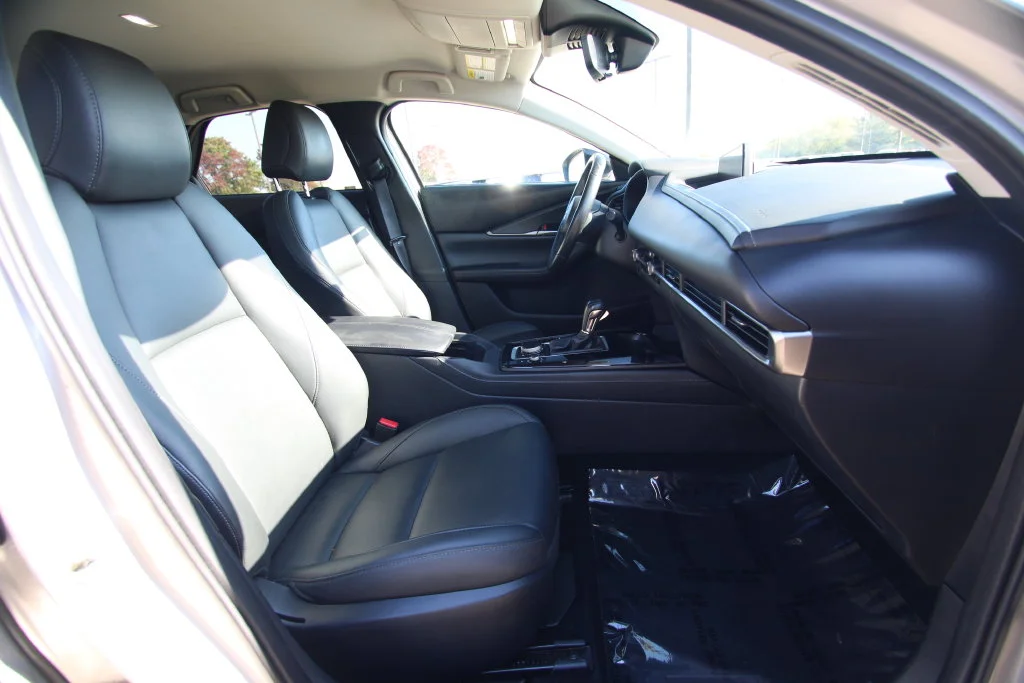 Used 2024 Silver Mazda 2.5 S Select Sport image 8
