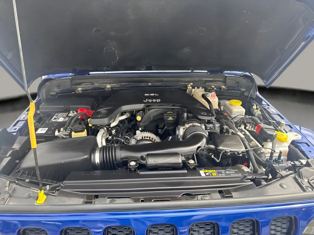 Used 2018 Blue Jeep Unlimited Sahara image 24