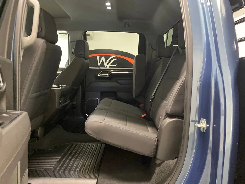 Used 2025 Blue Chevrolet LT image 16