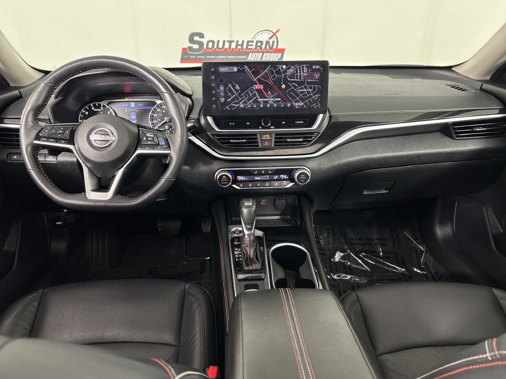 Used 2023 Black Nissan 2.0 SR image 18