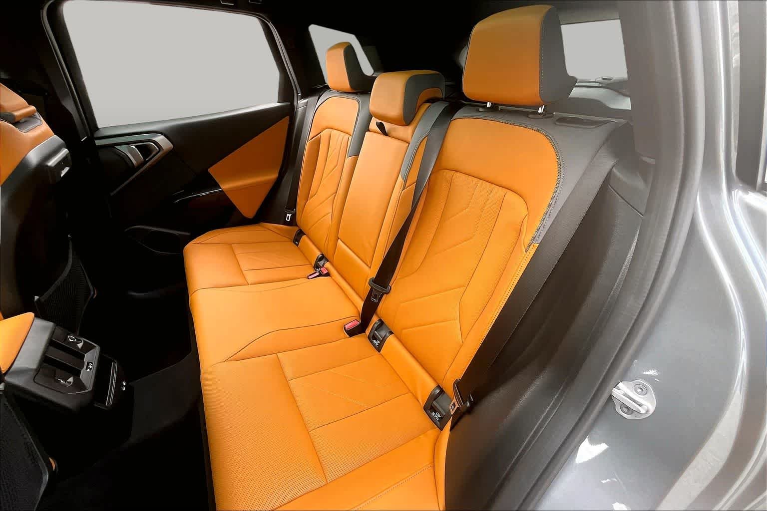 Used 2026 Skyscraper Grey Metallic BMW 30 xDrive image 18