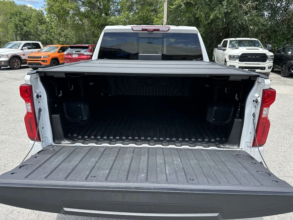 Certified Used 2023 Pearl Chevrolet LTZ image 12