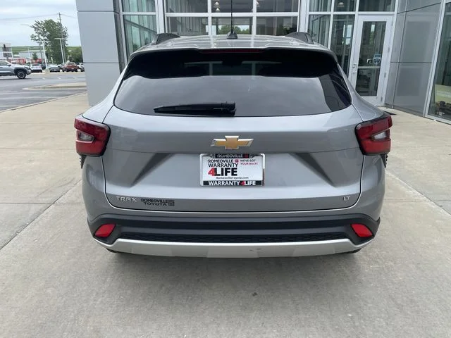 2025 Chevrolet Trax LT - Photo 32