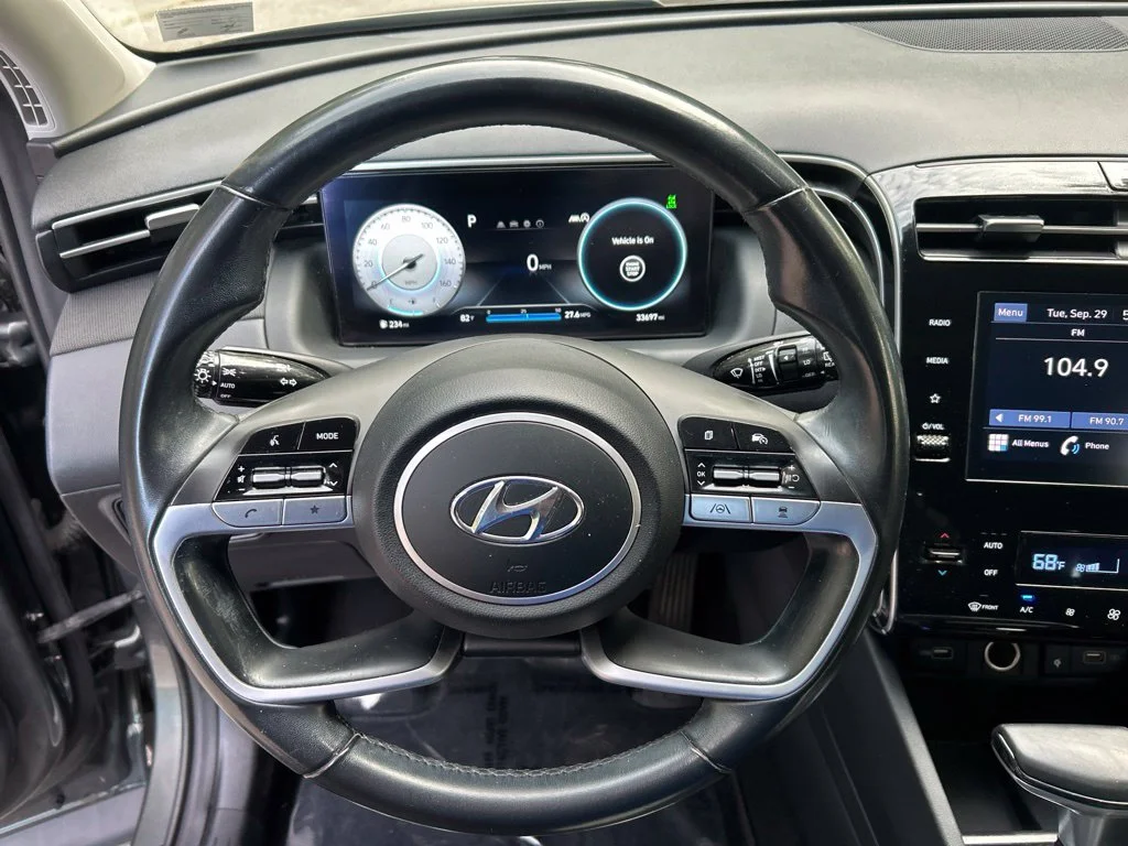 Used 2022 Gray Hyundai SEL image 22