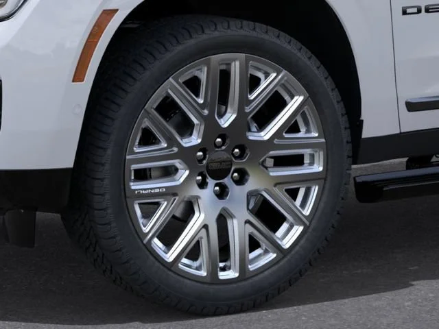 2026 GMC Yukon XL Denali Ultimate - Photo 9