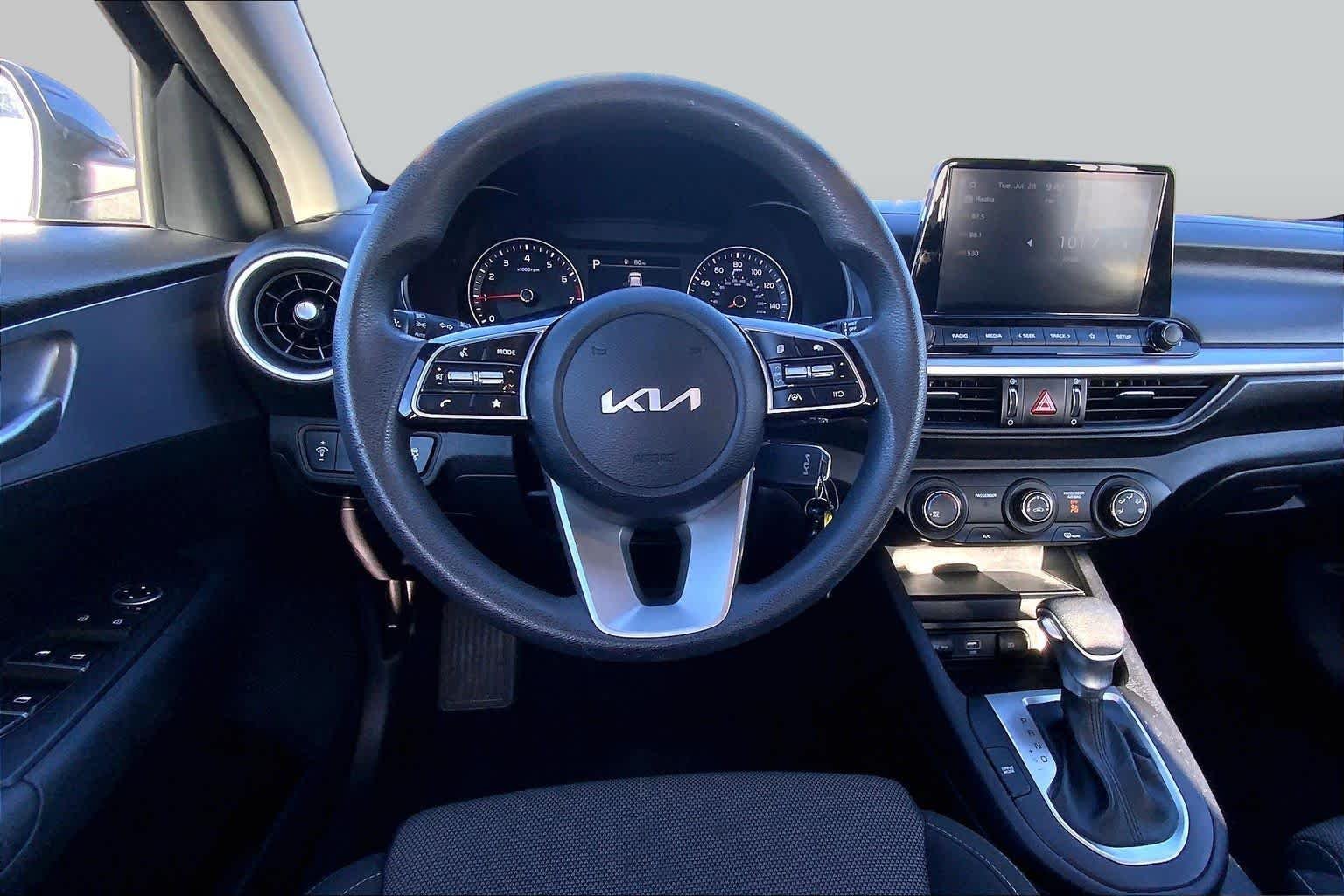 Pre-Owned 2024 Kia Forte LXS