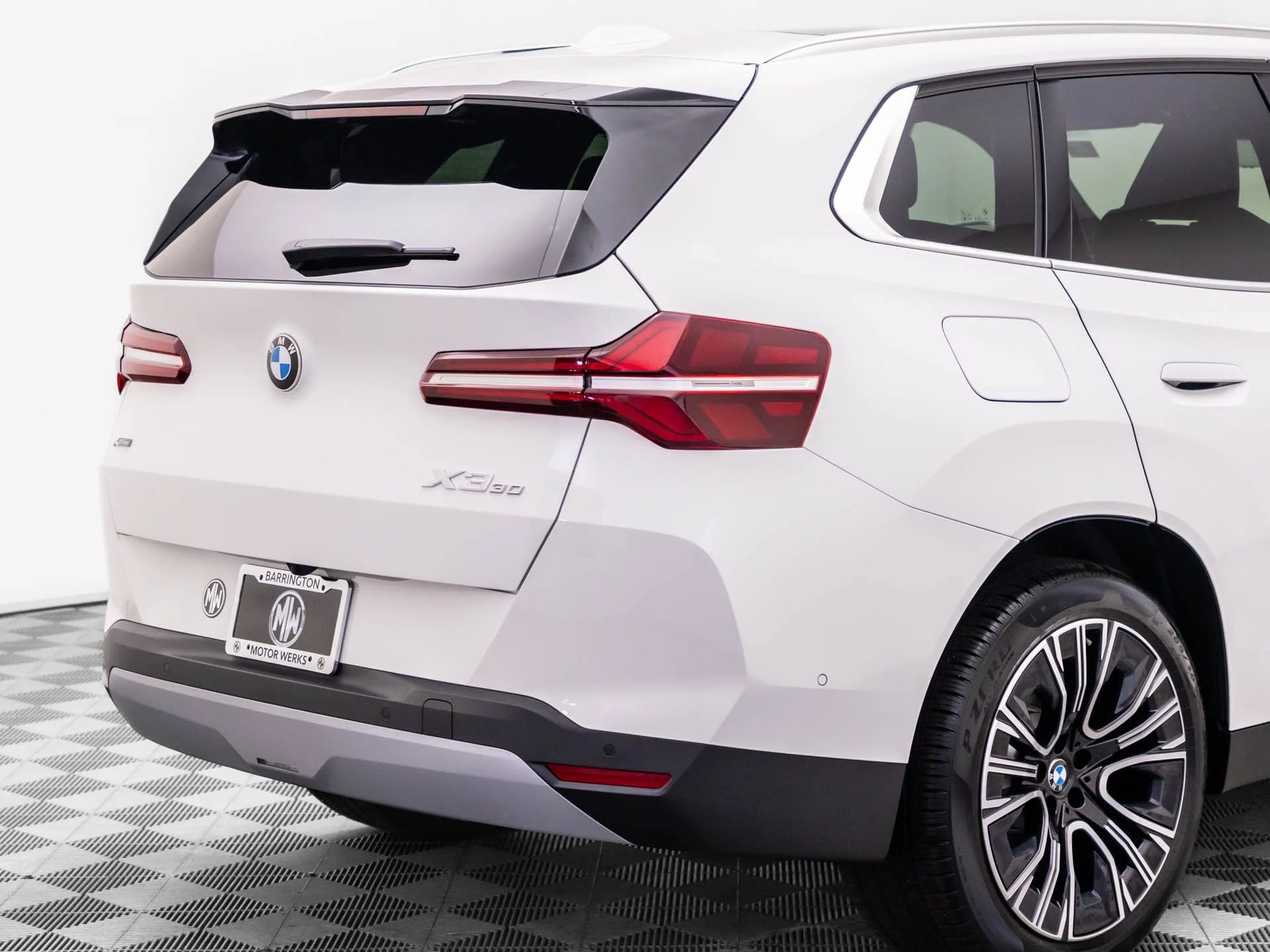 New 2026 White BMW 30 xDrive image 34