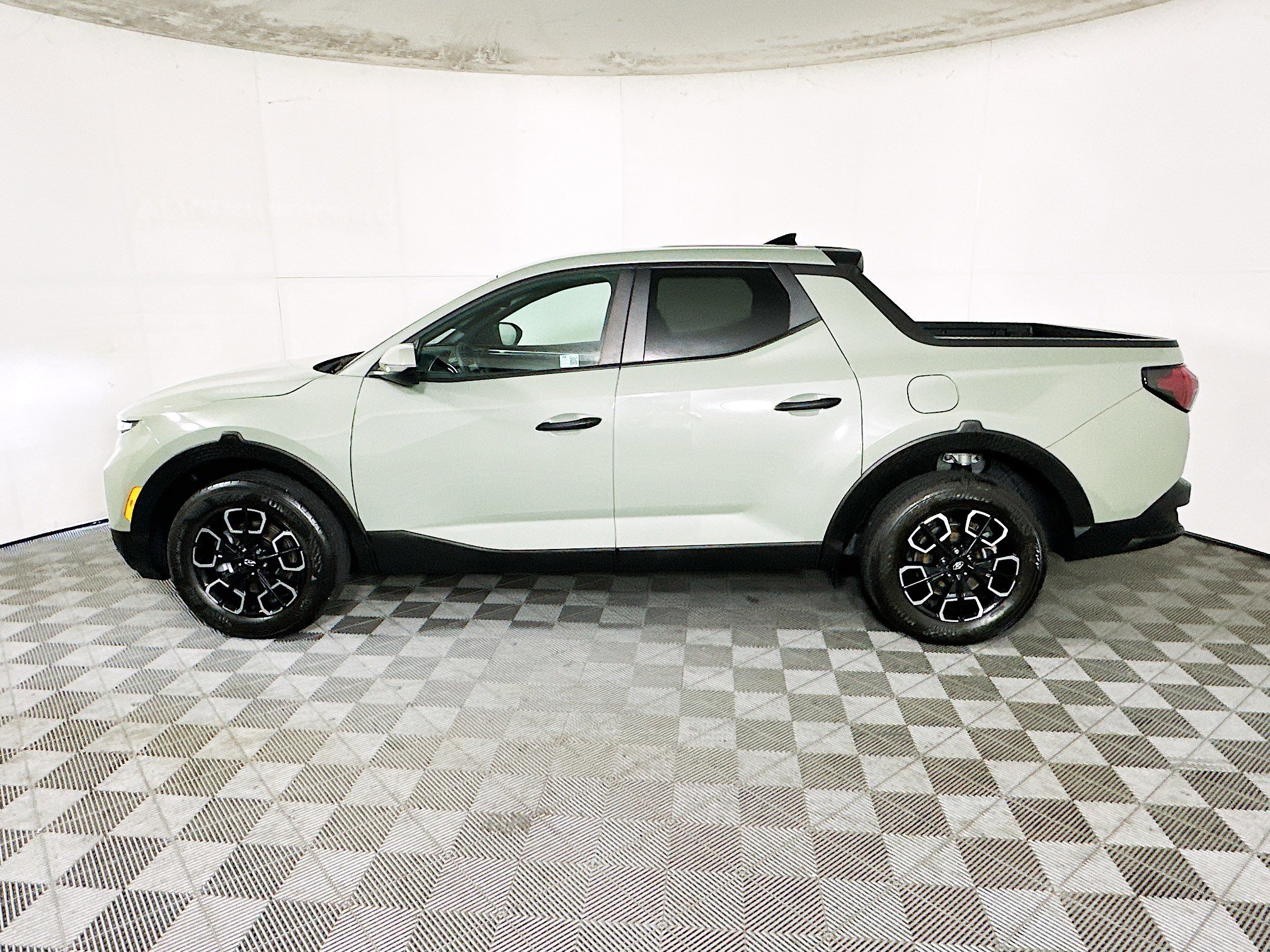 2024 Hyundai Santa thumbnail 8