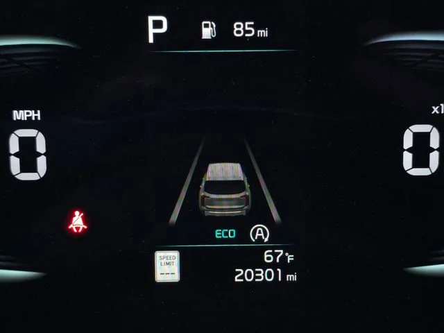 Certified Used 2024 Moss Kia EX X-Line image 5