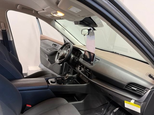 Used 2023 Gun Metallic Nissan S image 25