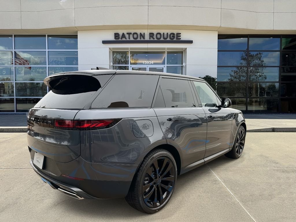 New 2026 Varesine Blue LAND ROVER SE image 3