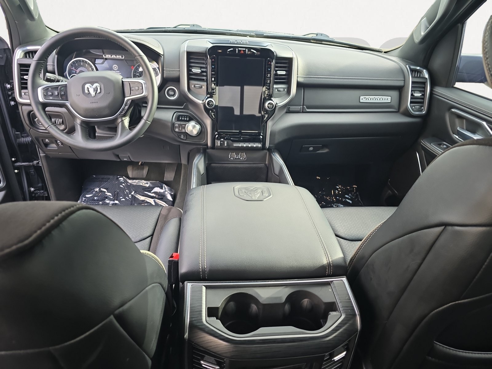 Certified Used 2024 Diamond Black Crystal Pearlcoat Ram Laramie image 3