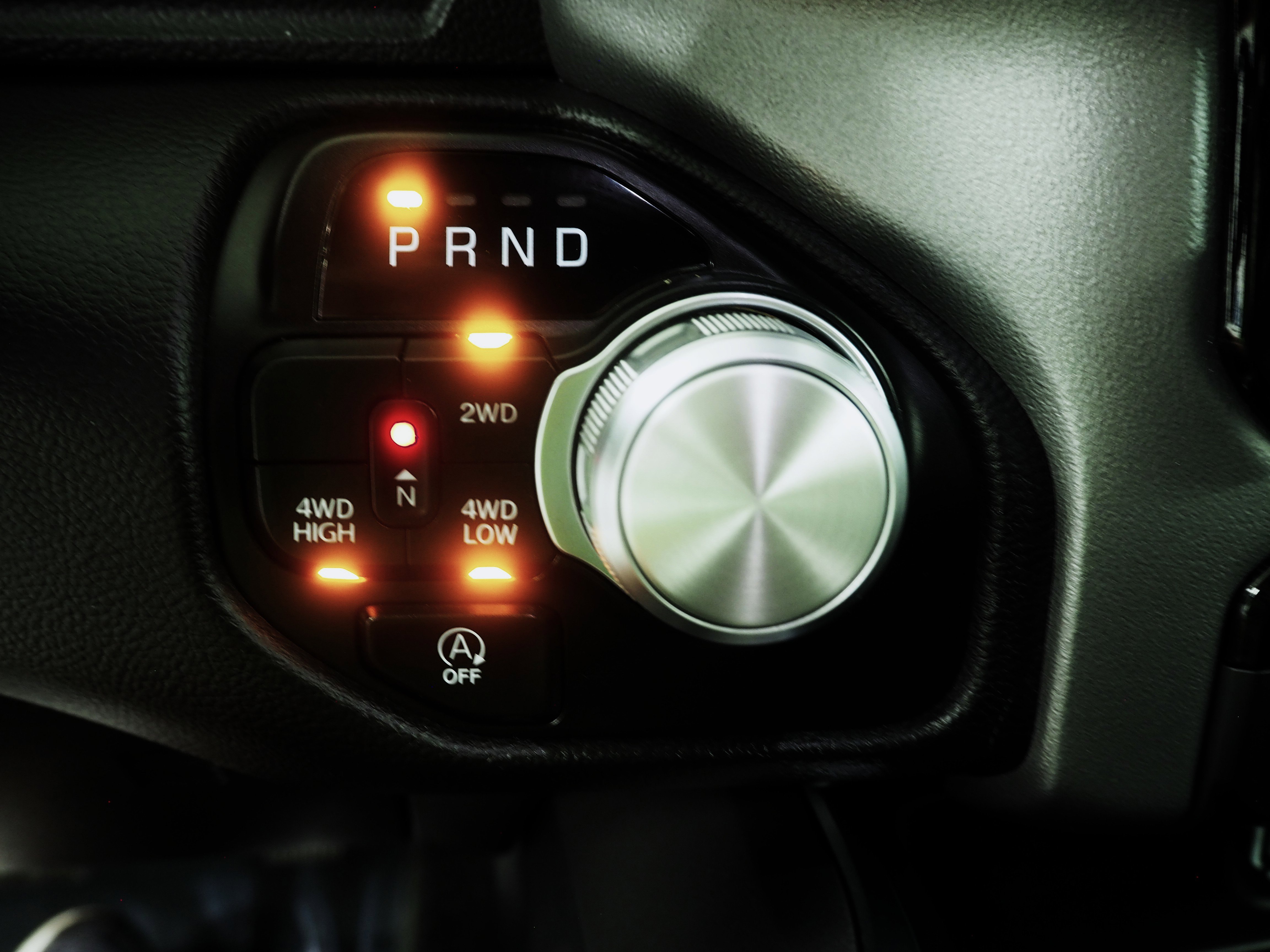 2024 Ram 1500 Laramie photo 4