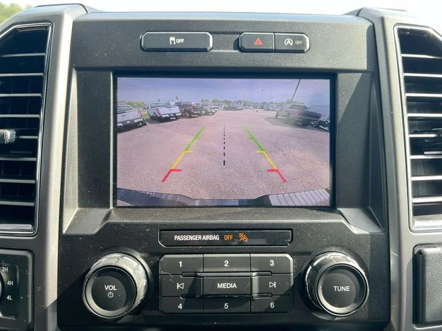 Used 2019 Black Ford XLT image 26