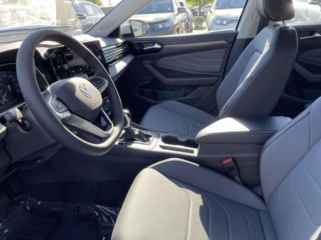 2026 Volkswagen Jetta SEL - Photo 13