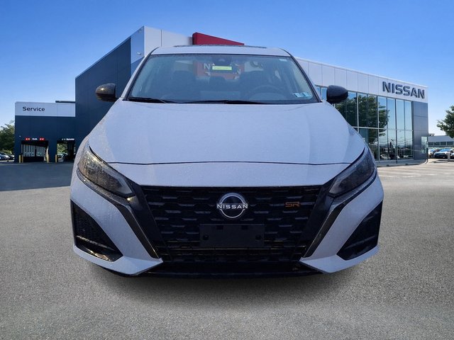 2023 Nissan Altima 2.0 SR