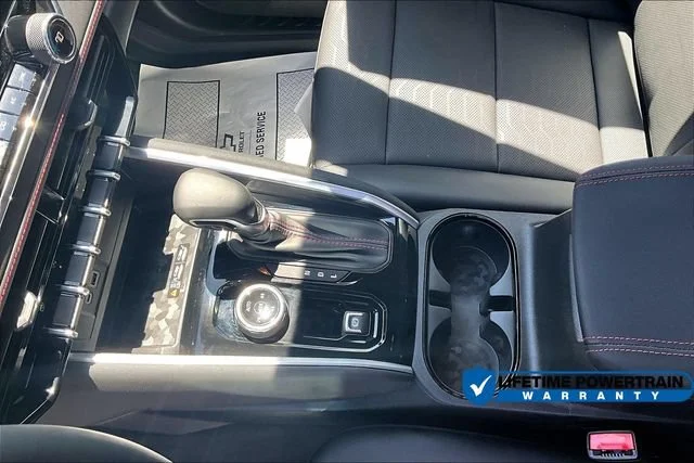 2026 Chevrolet Colorado Z71 - Photo 9