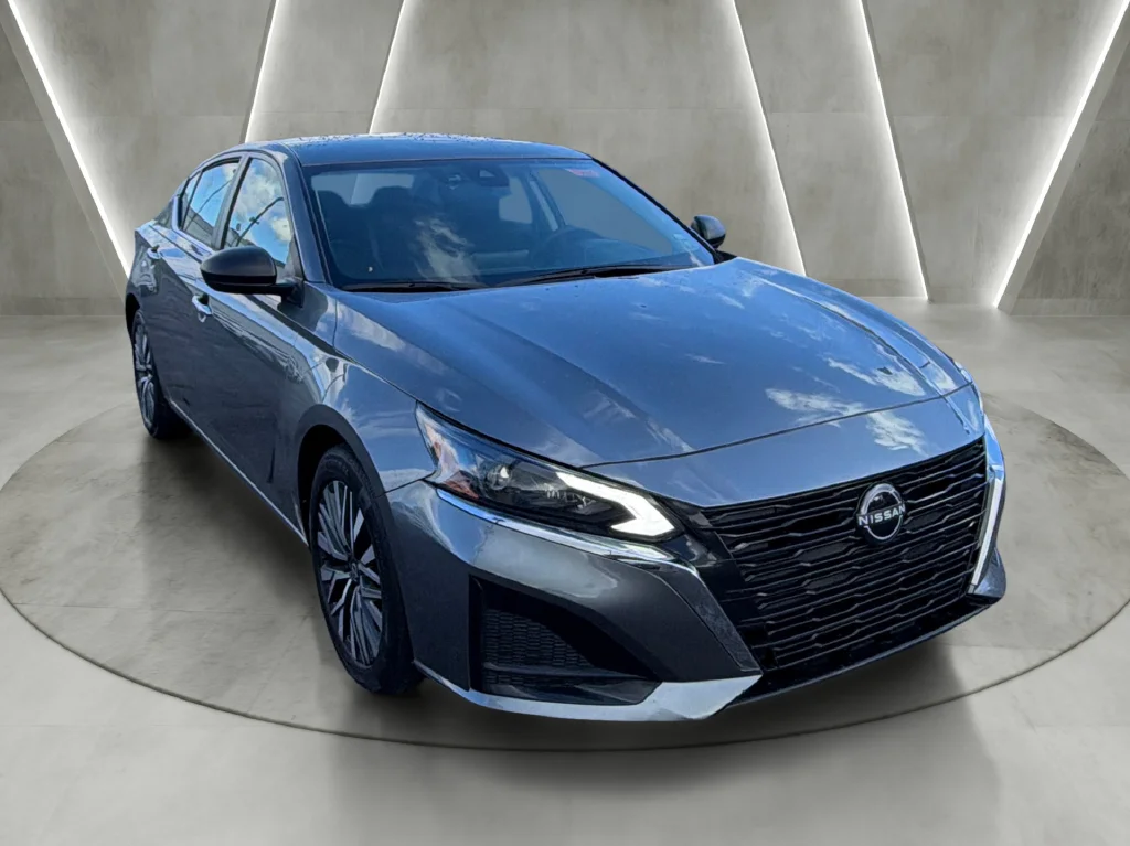 2024 Nissan Altima SV