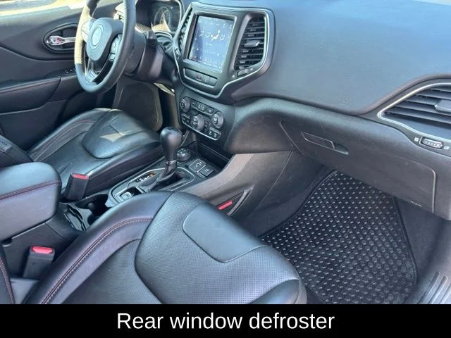 Used 2022 White Jeep Trailhawk image 24