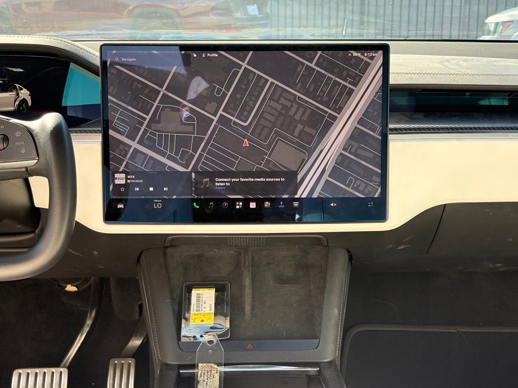 Used 2022  Tesla Plaid image 13