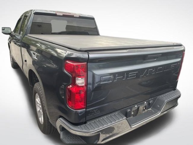 Used 2020 Gray Chevrolet LT image 7