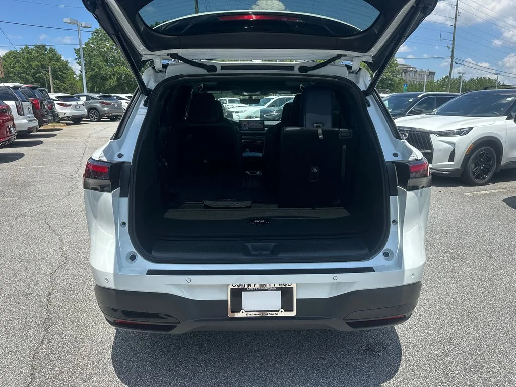 Certified Used 2026 White INFINITI SPORT image 15