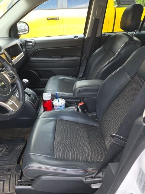 Used 2016 White Jeep Sport image 4