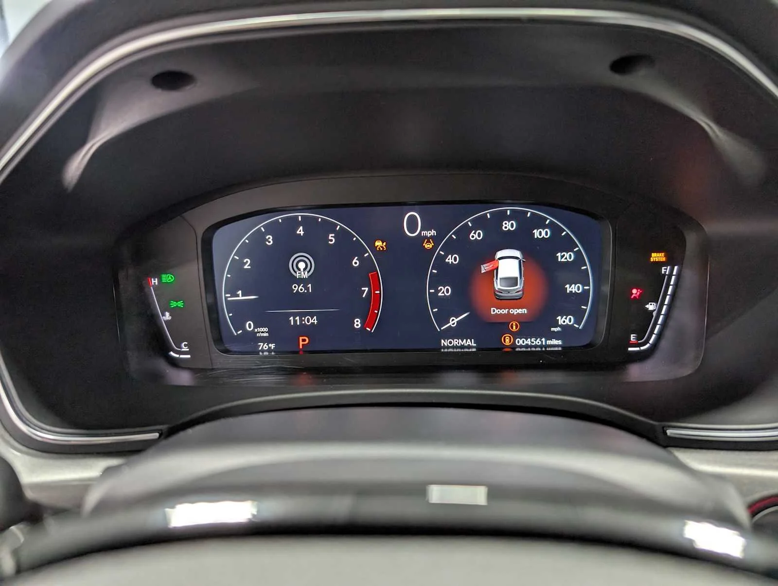 Used 2025 Liquid Carbon Metallic Acura  image 23
