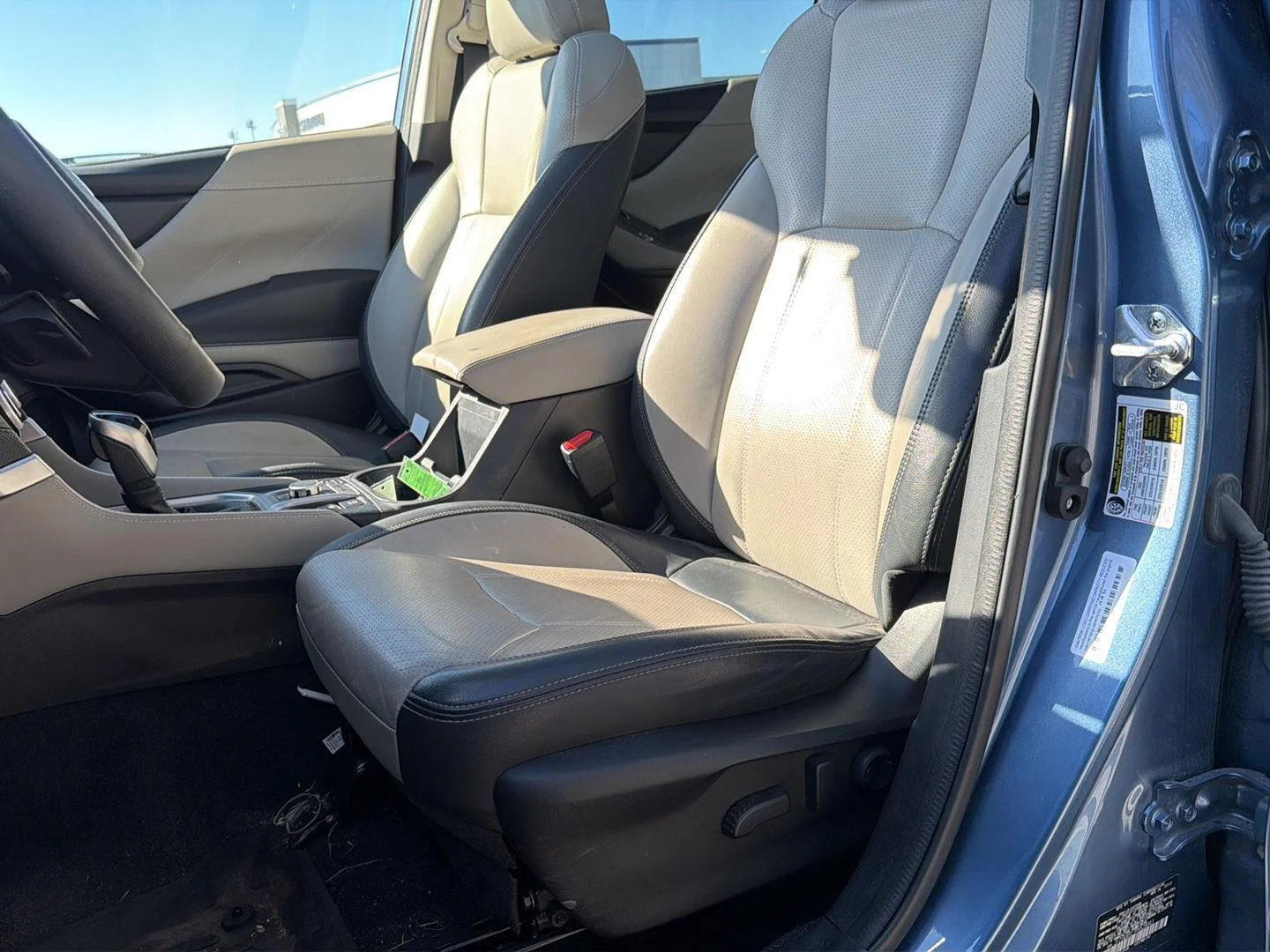Used 2023 Horizon Blue Pearl Subaru Limited image 18