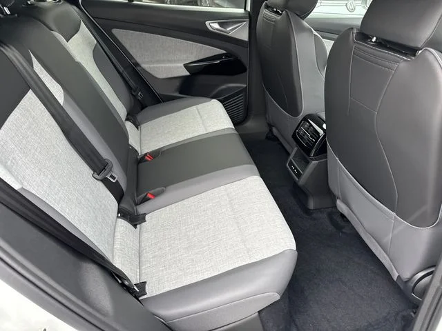 New 2026 Opal White Pearl Volkswagen Pro image 23