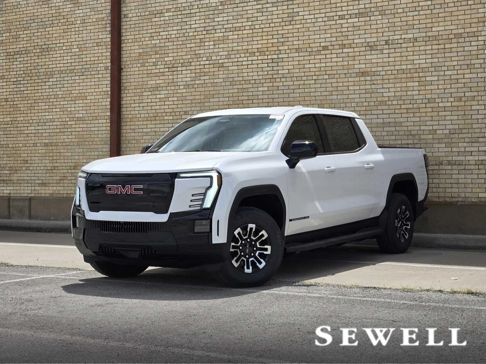2026 GMC Sierra Elevation Extended Range Crew Cab e4WD's photo