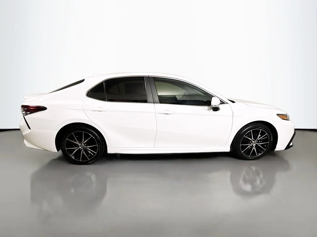 Certified Used 2023 Ice Cap Toyota SE image 8