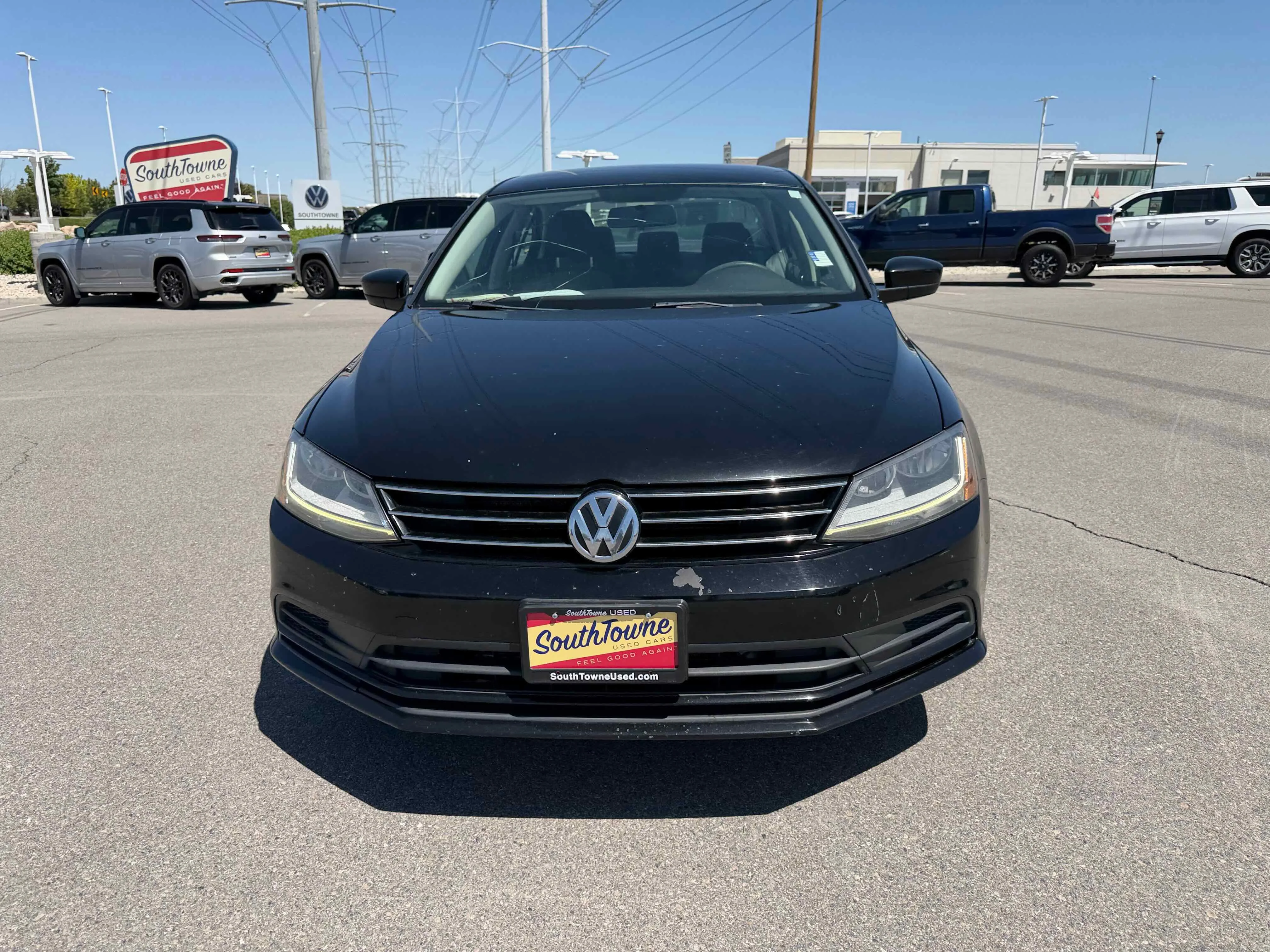 Used 2017 Black Volkswagen 1.4T S image 8