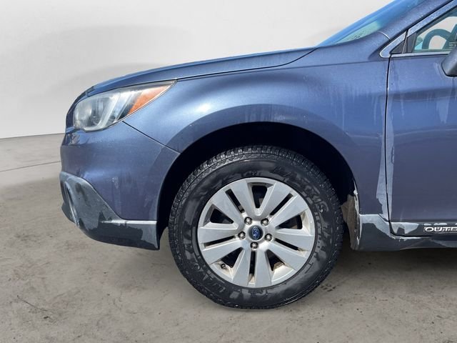 Used 2017 Blue Subaru 2.5i Premium image 10